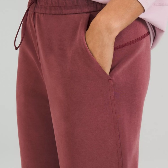 Brushed Softstreme Split-Hem High-Rise Pant (Red Merlot) - Picture 4 of 8